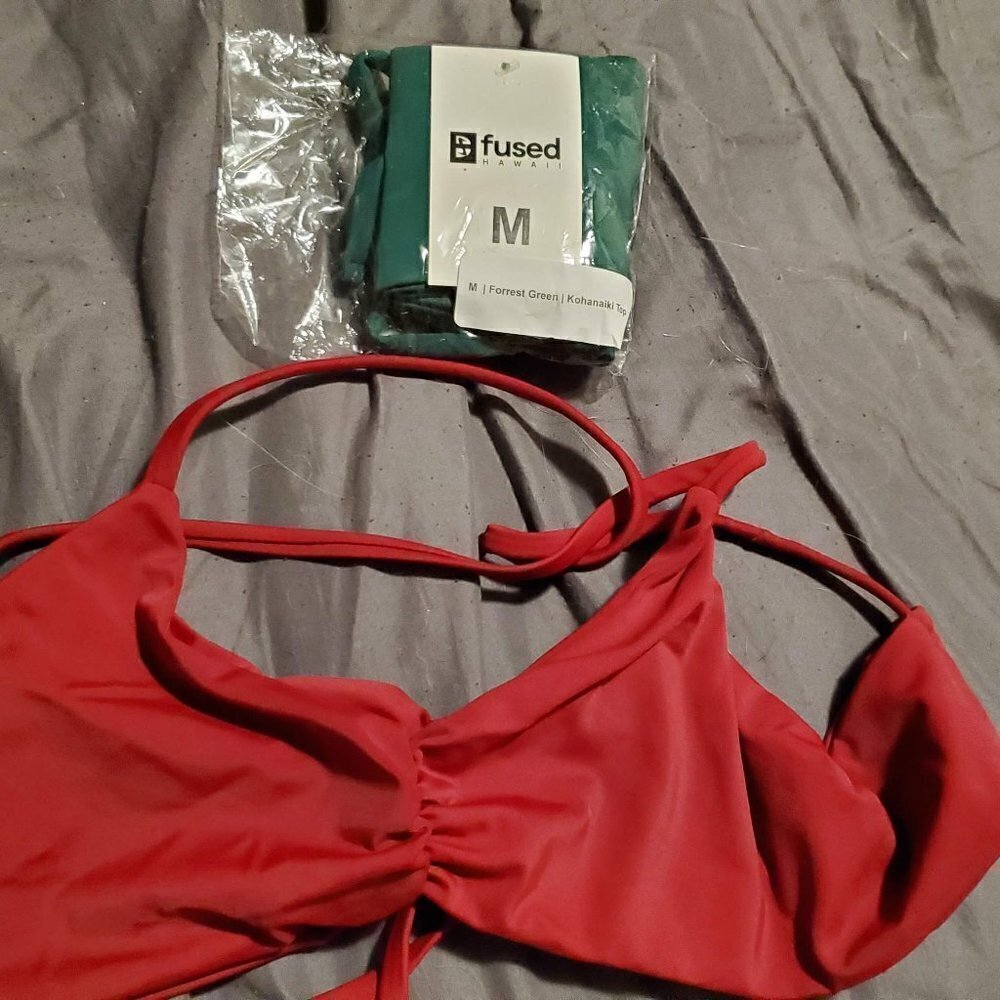 NWT Fused Hawaii Swim Top‎ Forest Green